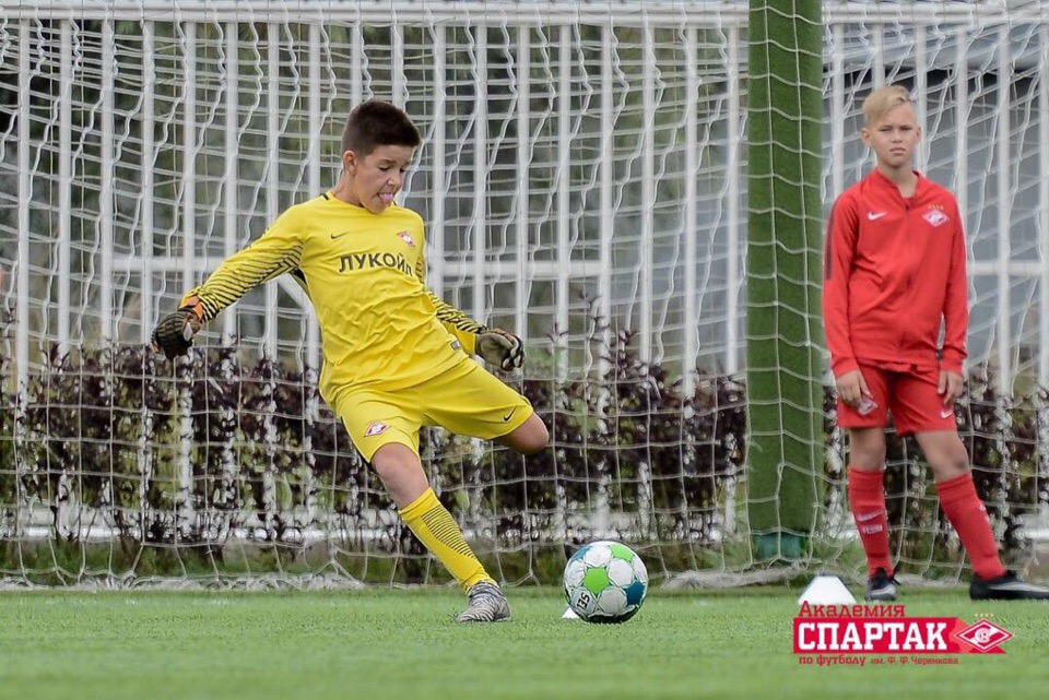 Семён Елисеенко, ученик школы вратарей GK1